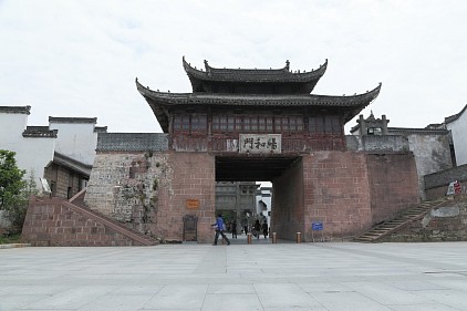 門