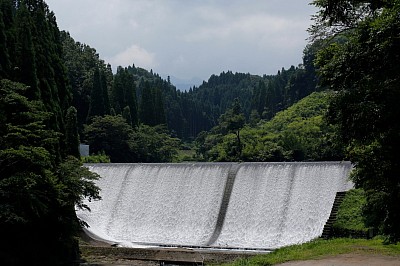 白水ダム